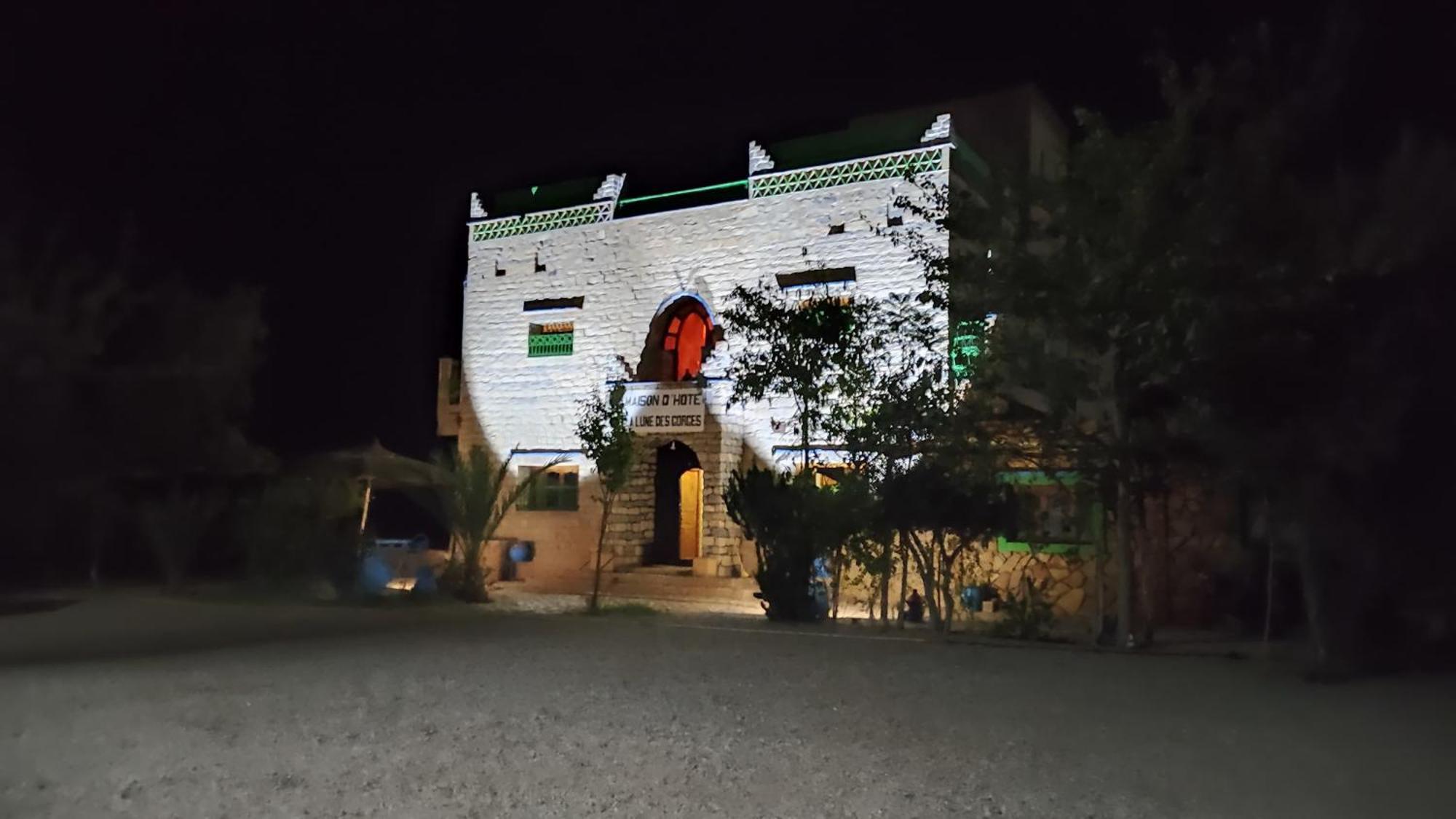 Maison La Lune Des Gorges Tinghir Exteriör bild
